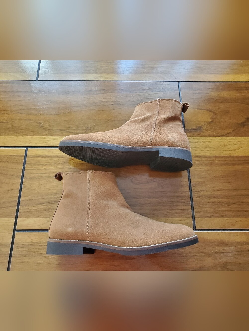 Men's Suede Boots in Tan